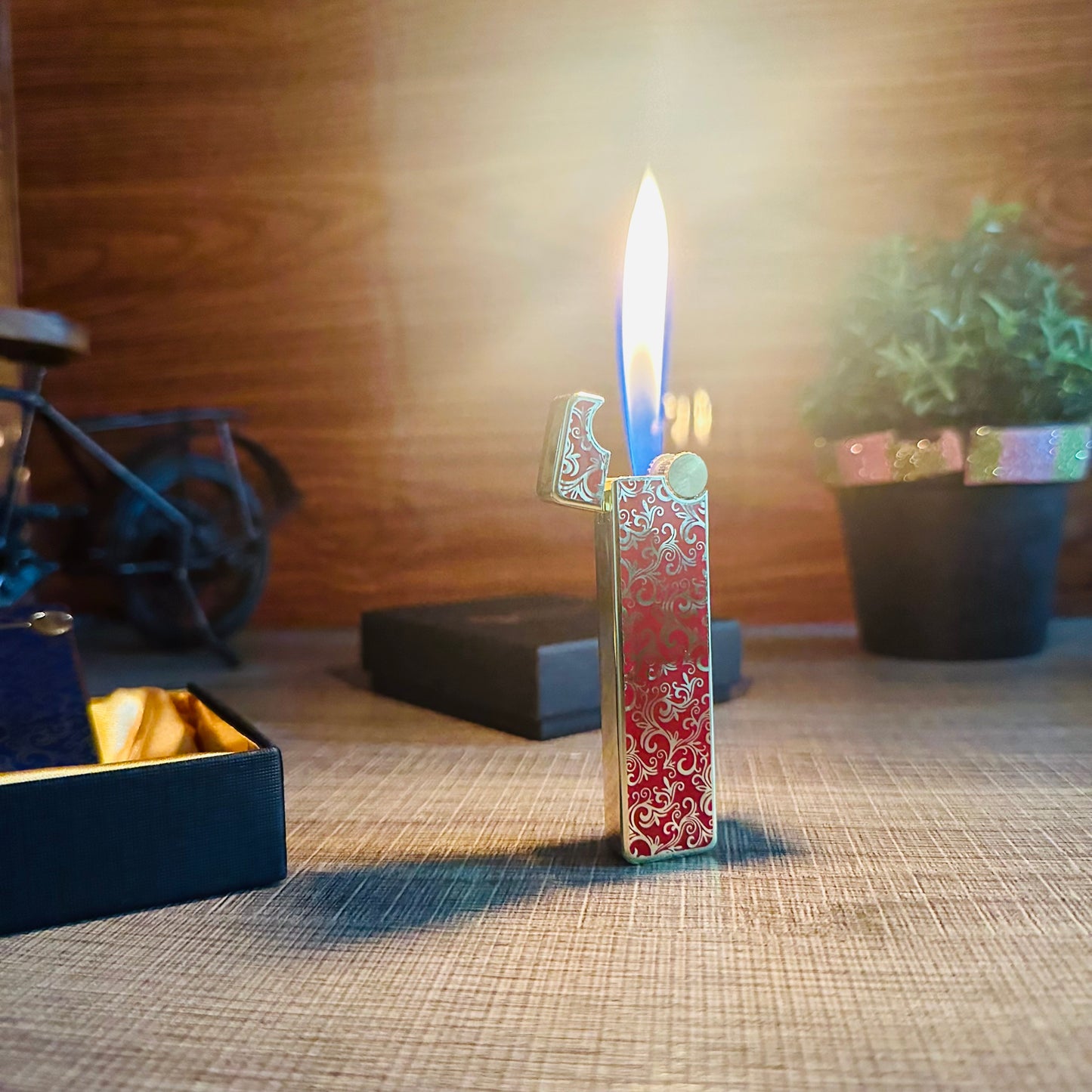 Vintage Style Slim Flint Lighter