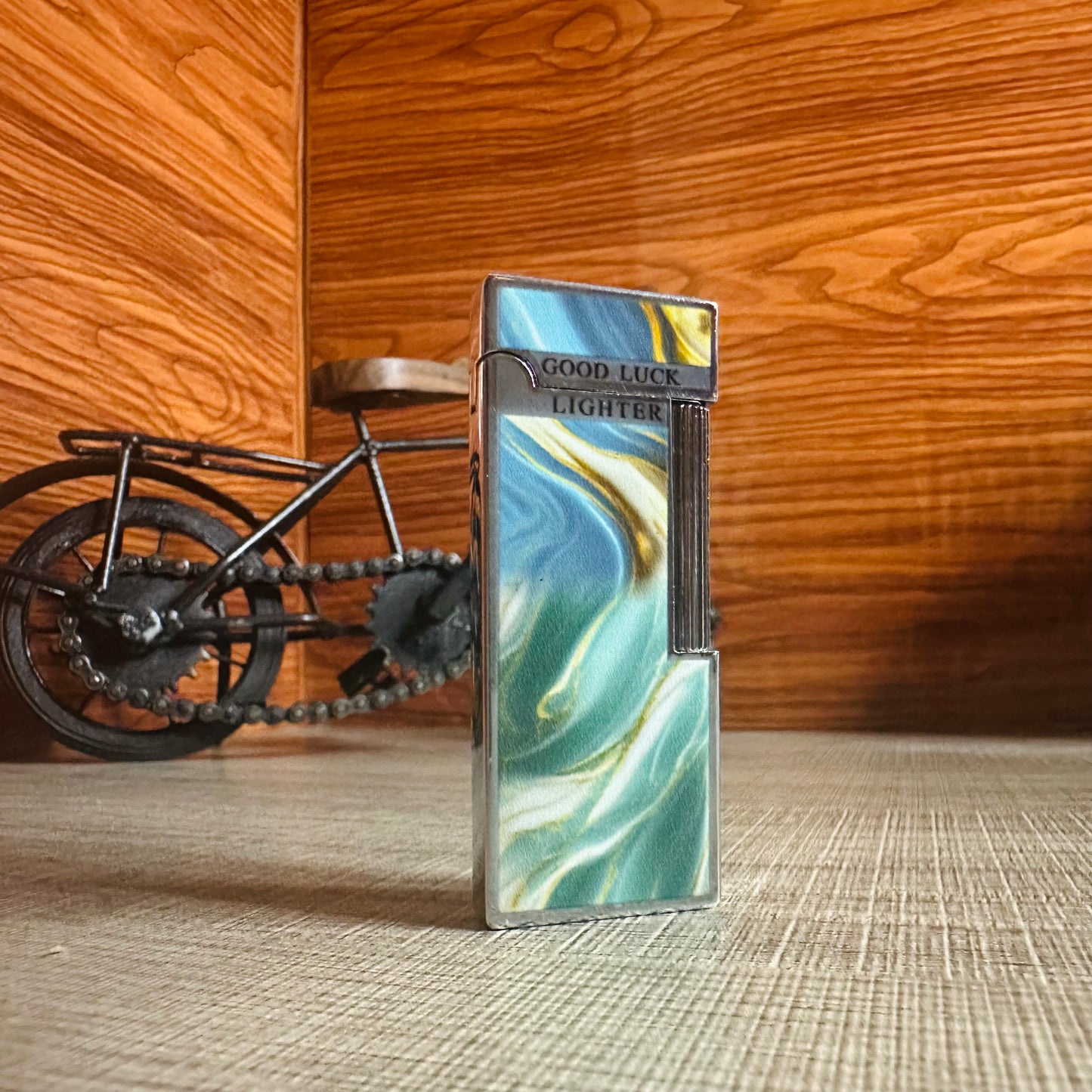 Thin Double-sided Metal Lighter With a New Creative Pattern