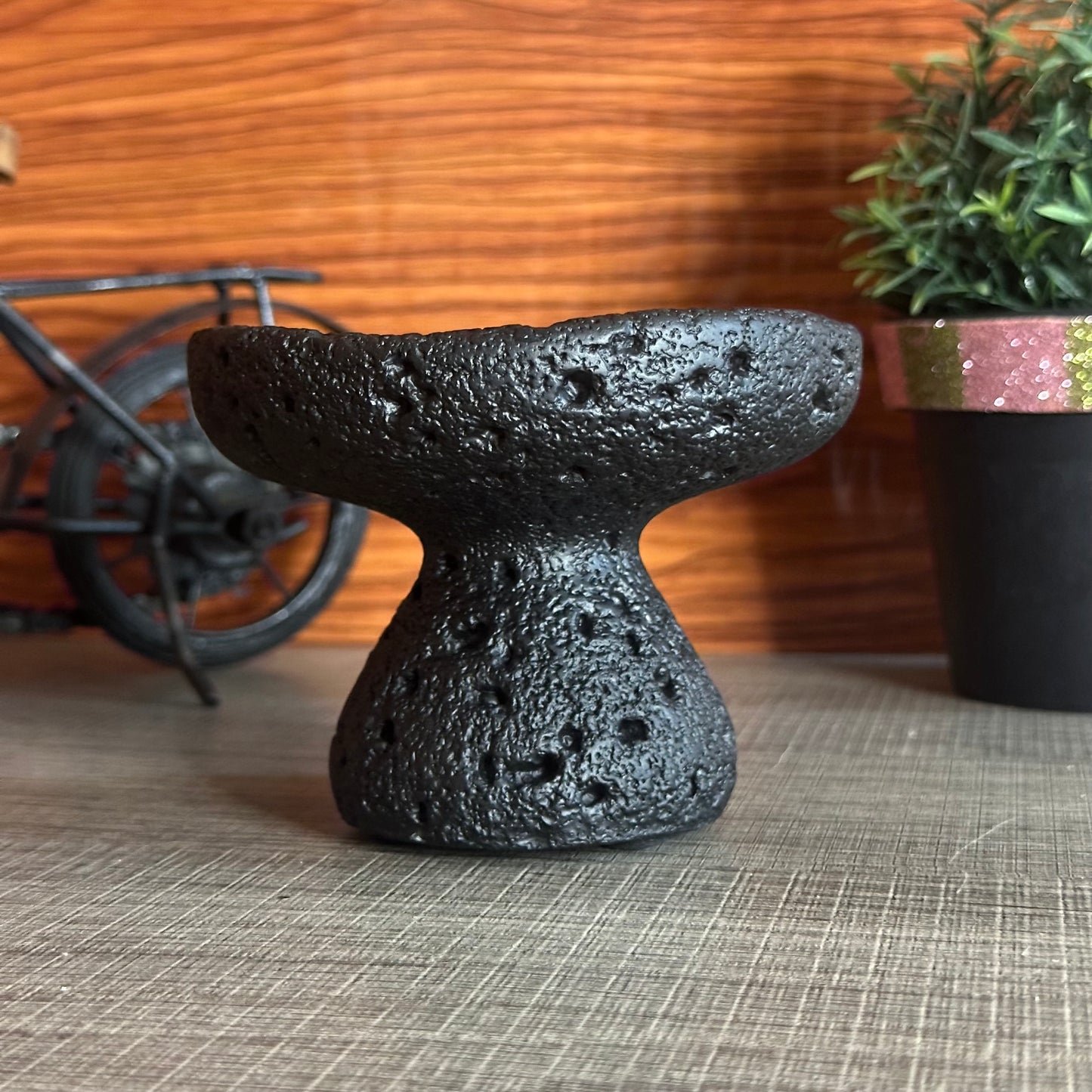 Unique Modern Design Holder