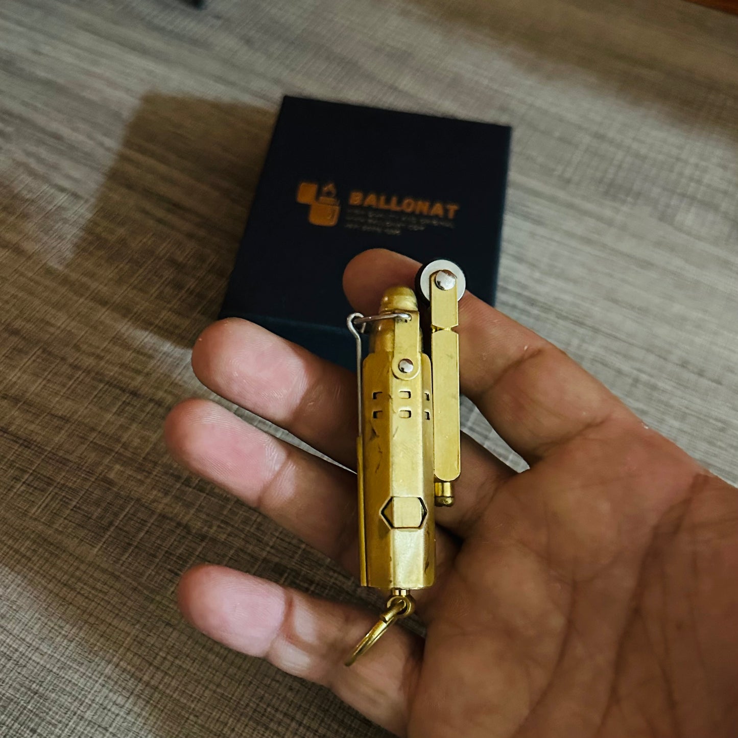 Austrian Creative Nostalgia Lighter