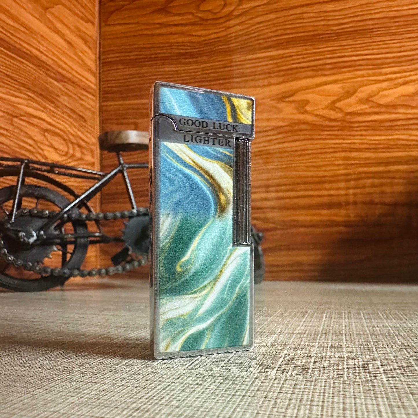 Thin Double-sided Metal Lighter With a New Creative Pattern