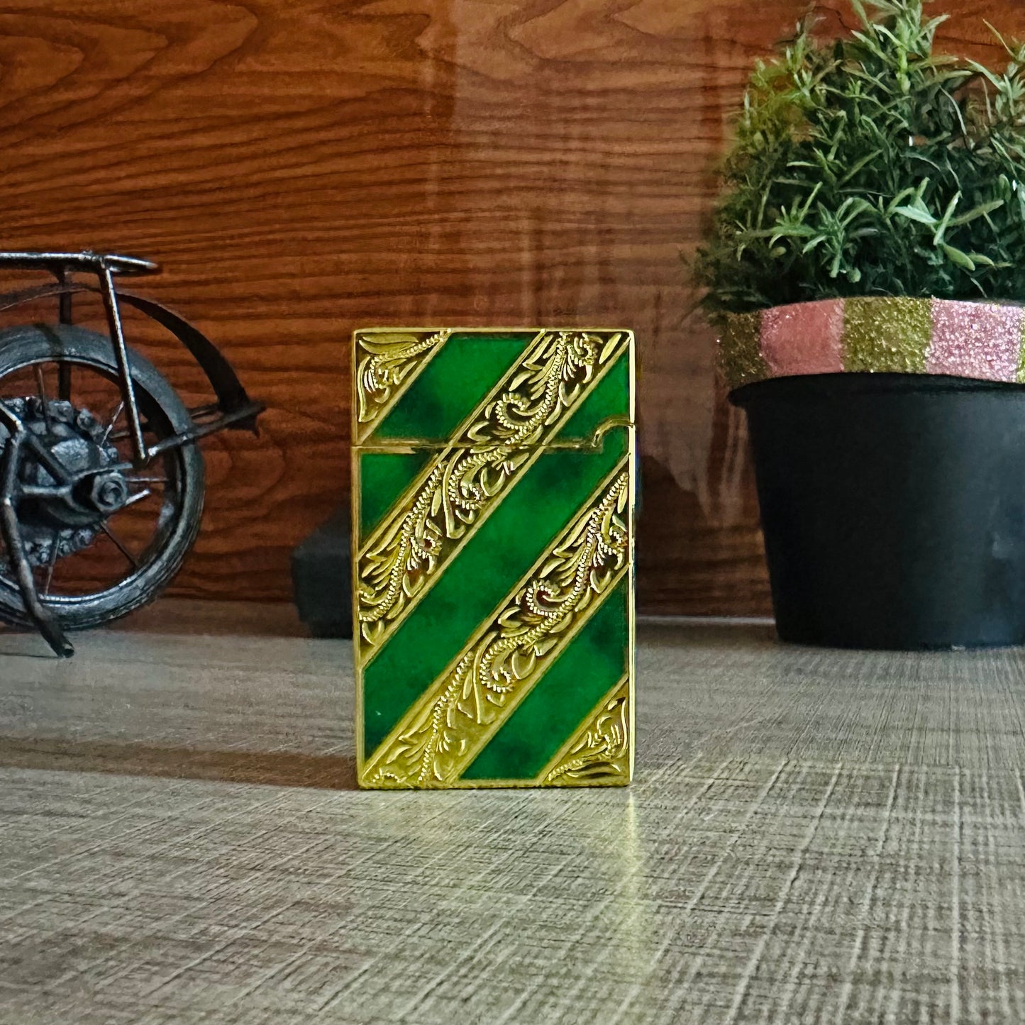 Personalized Diagonal Striped Lighter