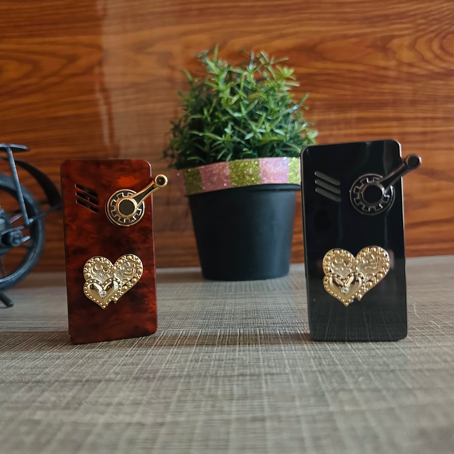 New Rocker Lighter with Red Flame