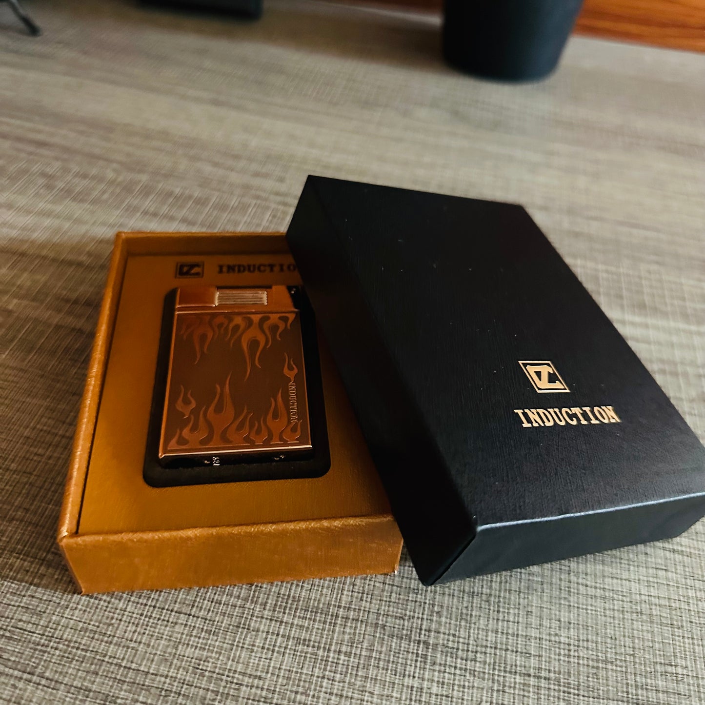 Modern Metal Windproof Induction Inflatable Lighter