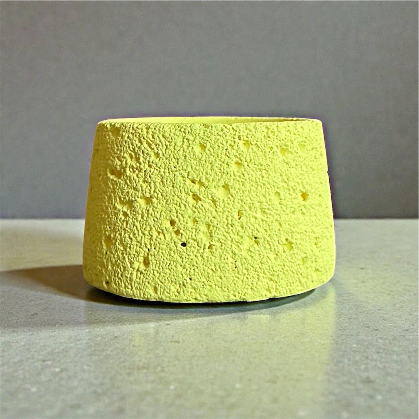 High Quality Classical Sand Wax Holder