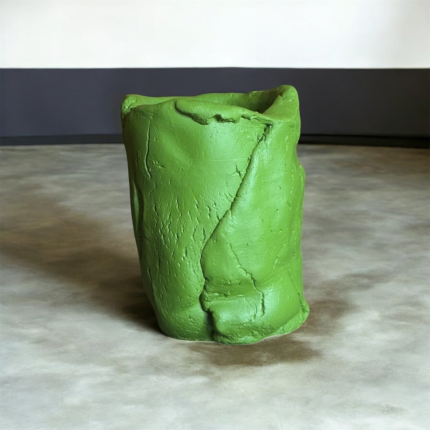 Unique Artistic Jars With an Original Design